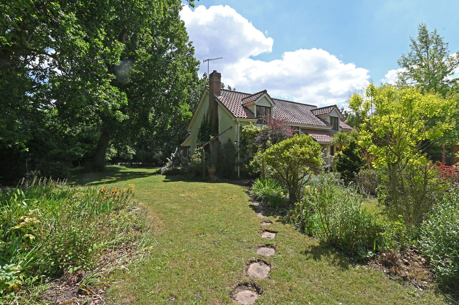 Melton, Nr Woodbridge, Suffolk property photo