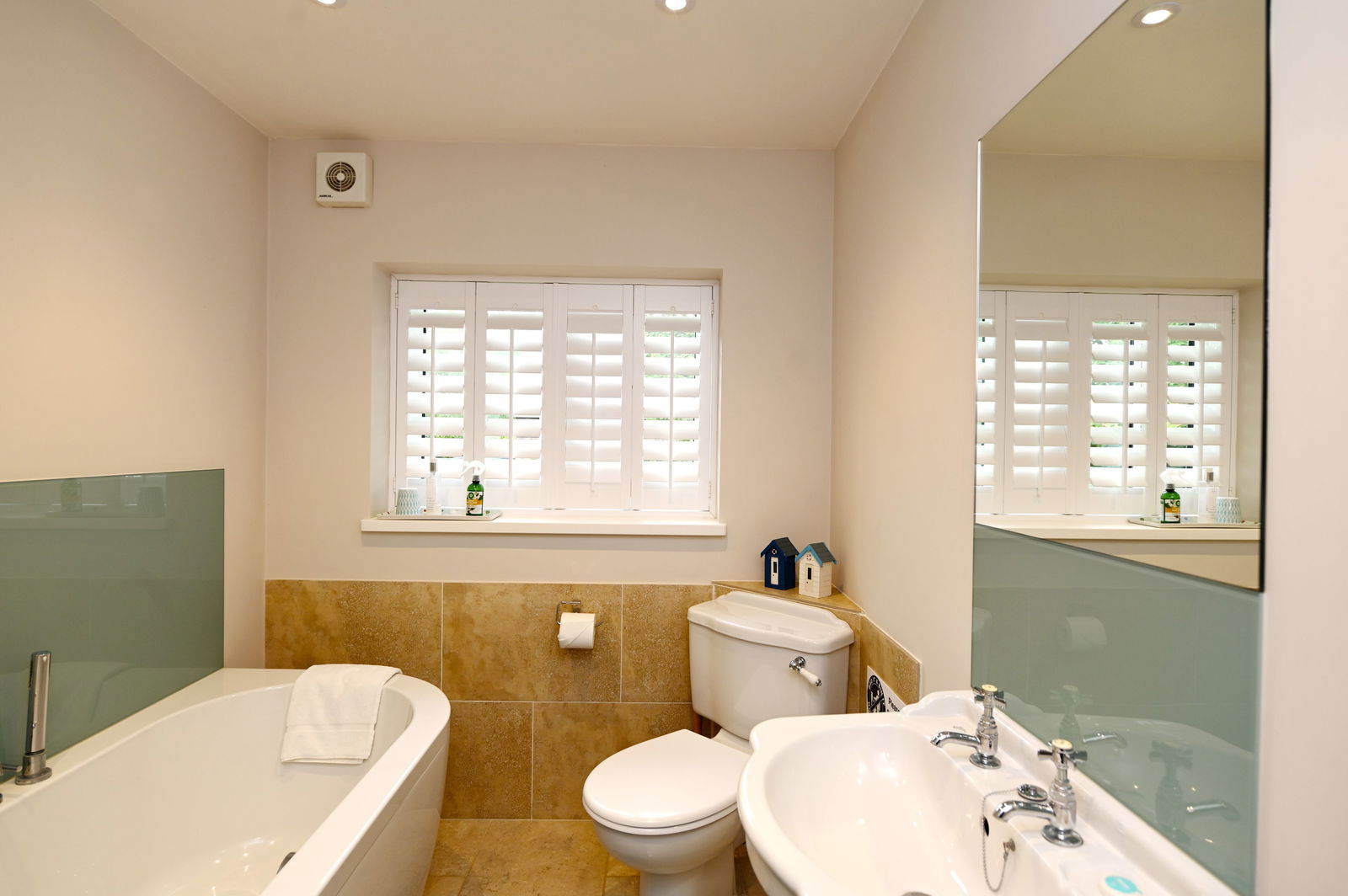 Iken, Woodbridge property photo