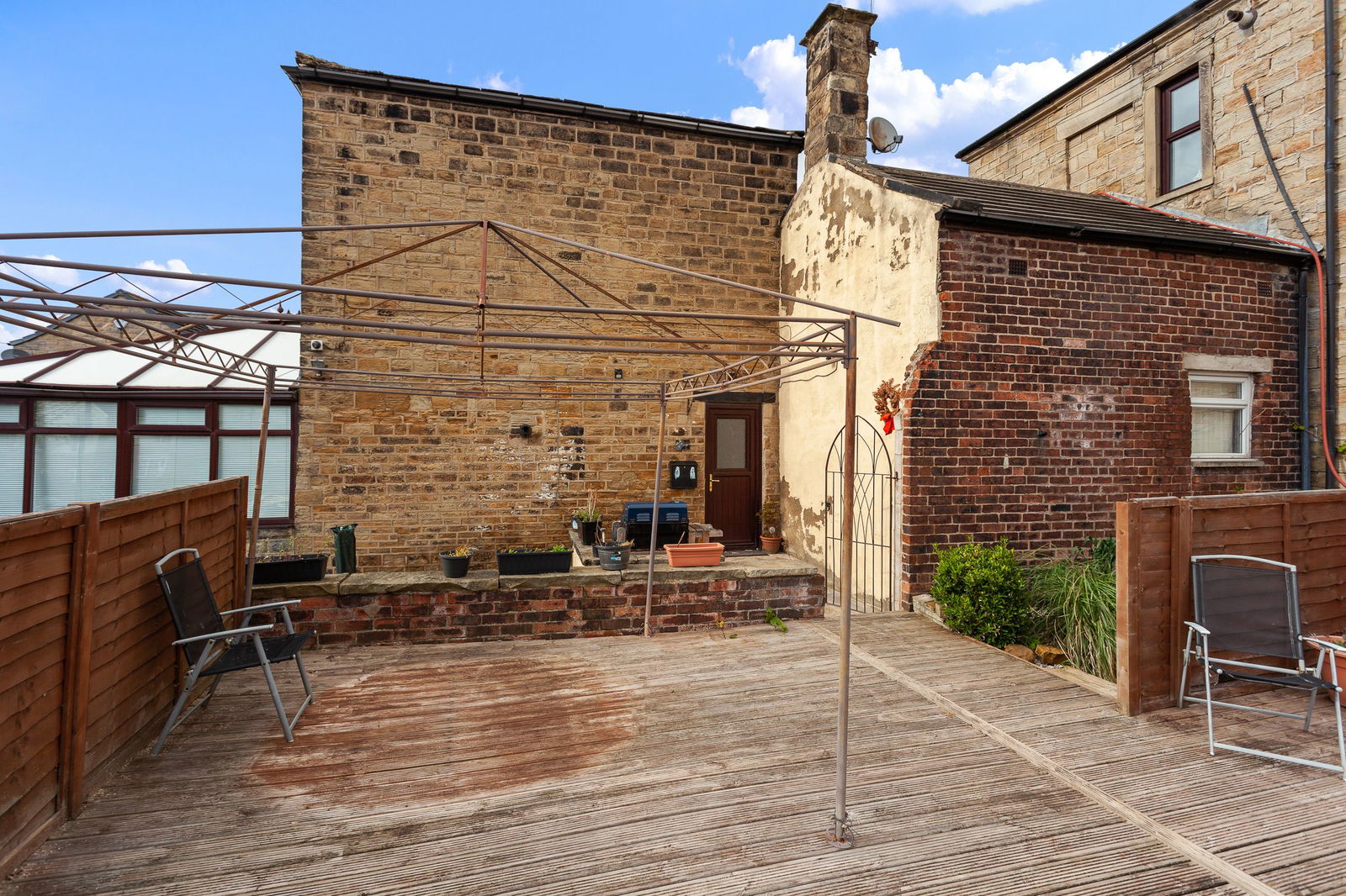 Greenfield Cottage, Market Street, Heckmondwike, WF16